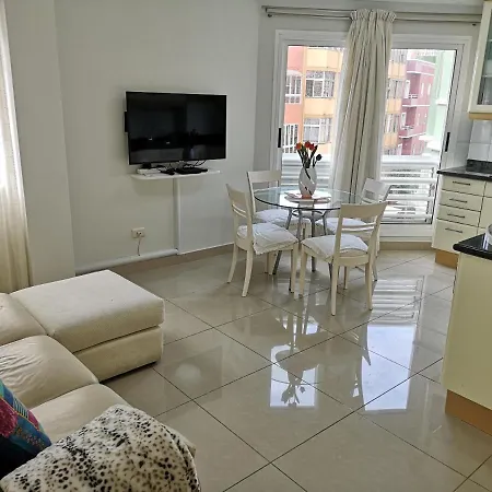La Casita De Las Canteras & Rooftop Апартаменты *
